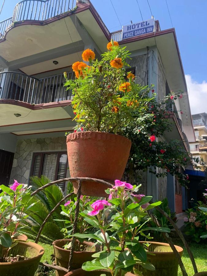 Hotel Peace Ganga Inn Pokhara Zewnętrze zdjęcie