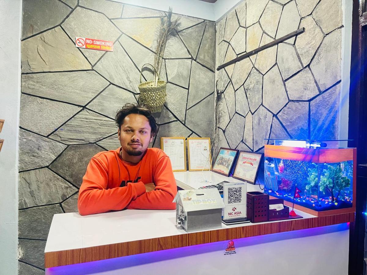 Hotel Peace Ganga Inn Pokhara Zewnętrze zdjęcie